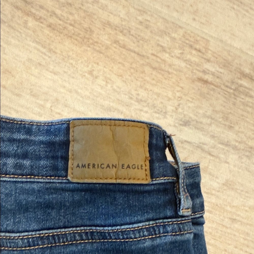 American Eagle Blue Denim Jeans - Picture 2 of 6